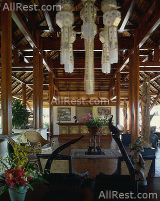 Four Seasons Resort 2